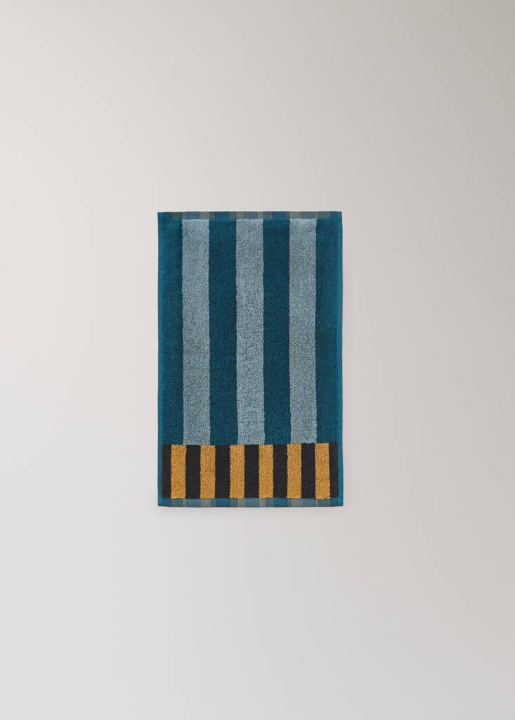 Multicoloured striped cotton guest towel — Blue