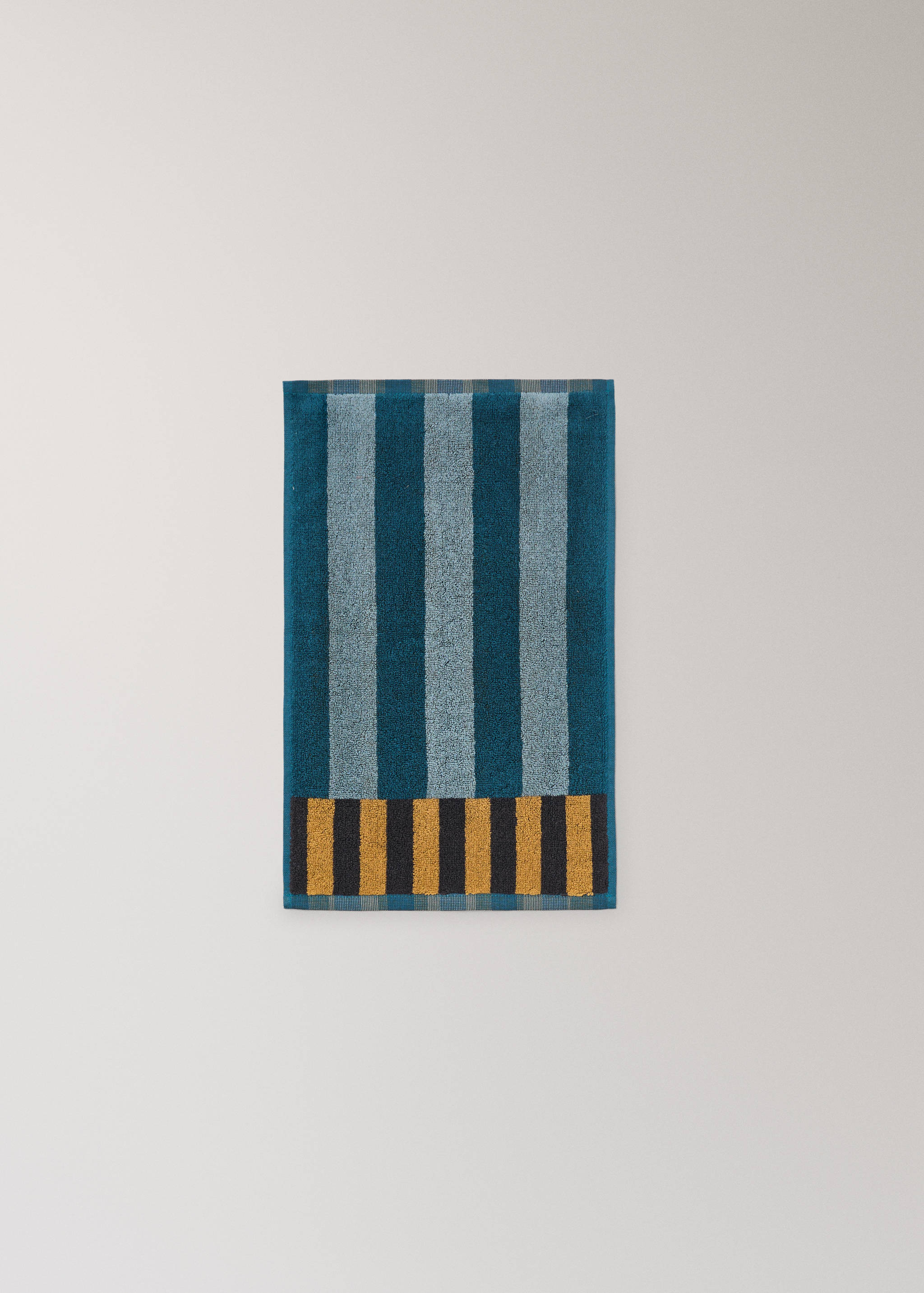 Multicoloured striped cotton guest towel - Details of the article 3