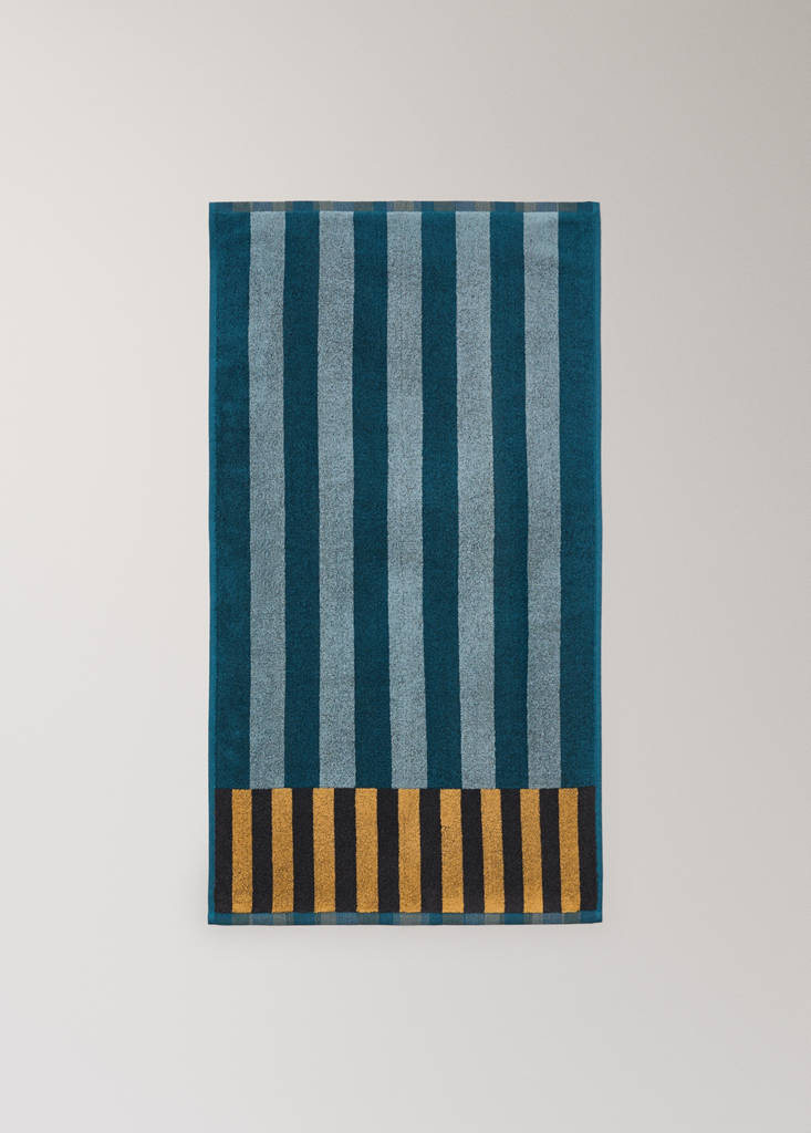 Multicoloured striped cotton bathroom towel — Blue