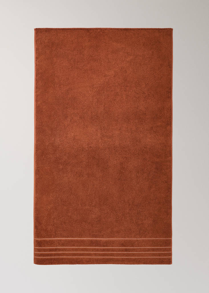 Cotton bath towel with topstitching - thumbnail 10