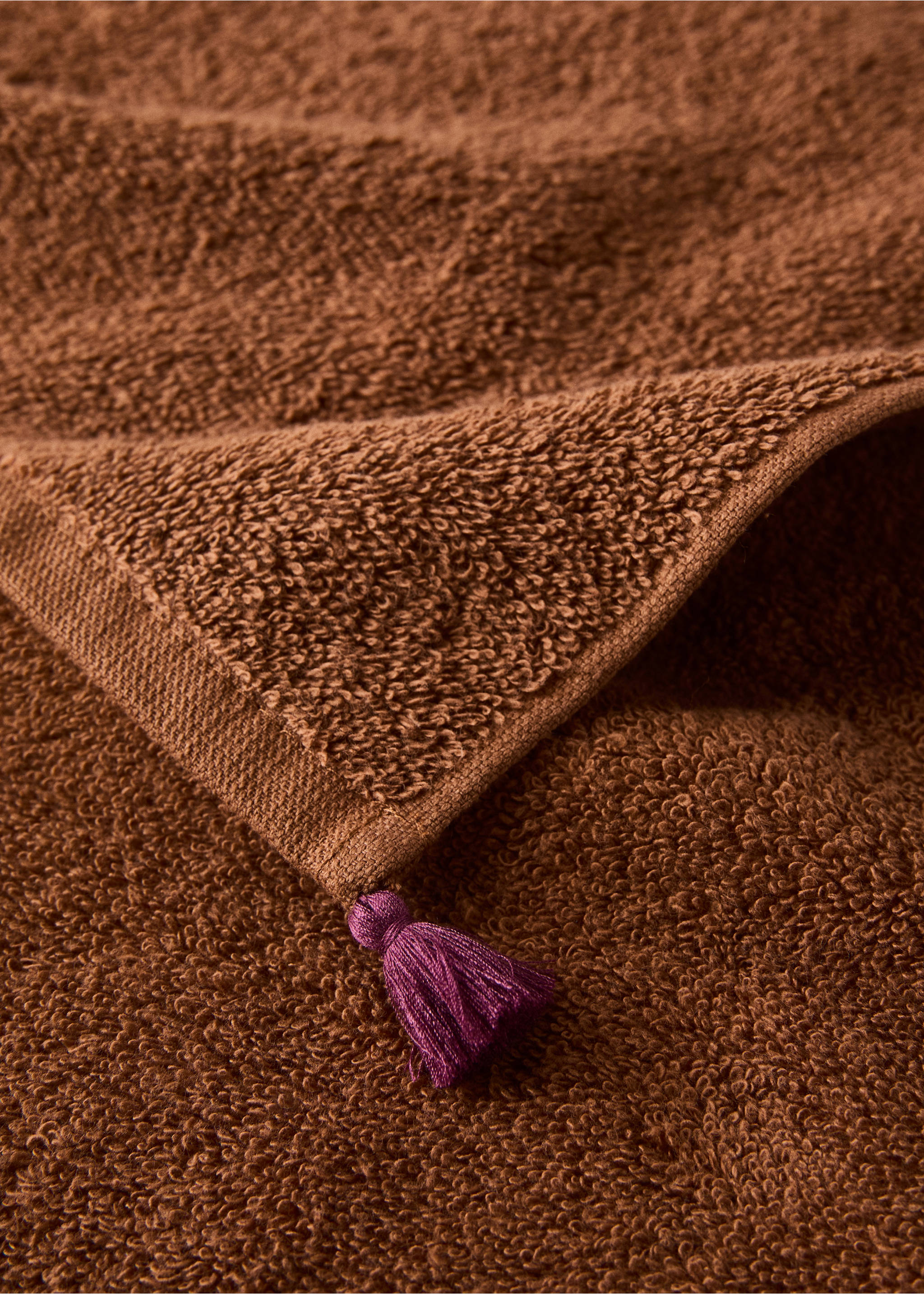 Pack of 3 cotton terry towels with pom-poms - Details of the article 1, Russet. Ref: 37002965-00.