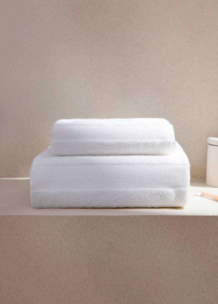 Extra-soft cotton hand towel — White