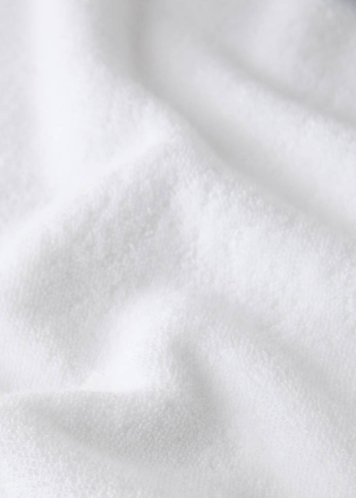 Extra-soft cotton bath towel — White
