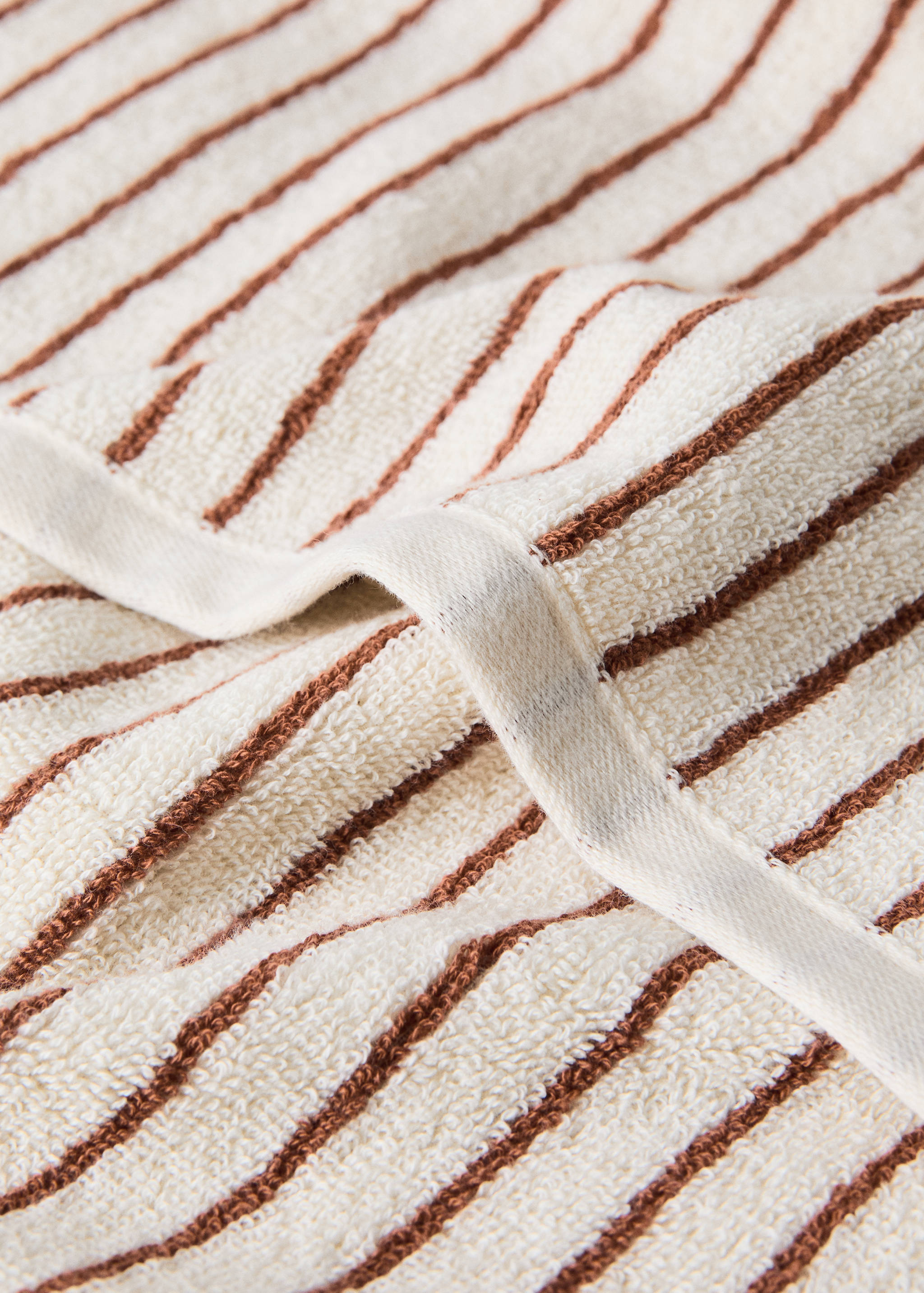 Cotton striped guest towel - Details of the article 1