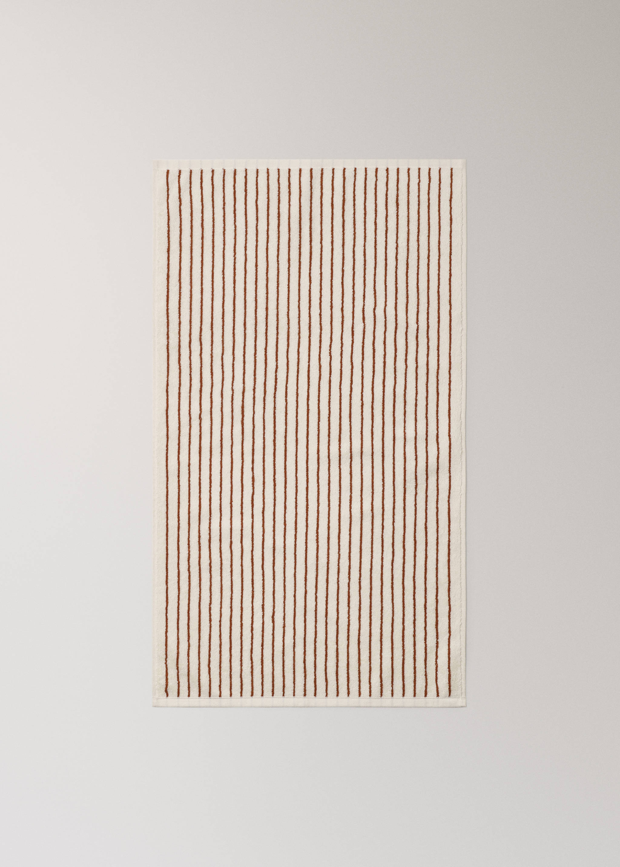 Cotton washbasin towel with stripes - Details of the article 2
