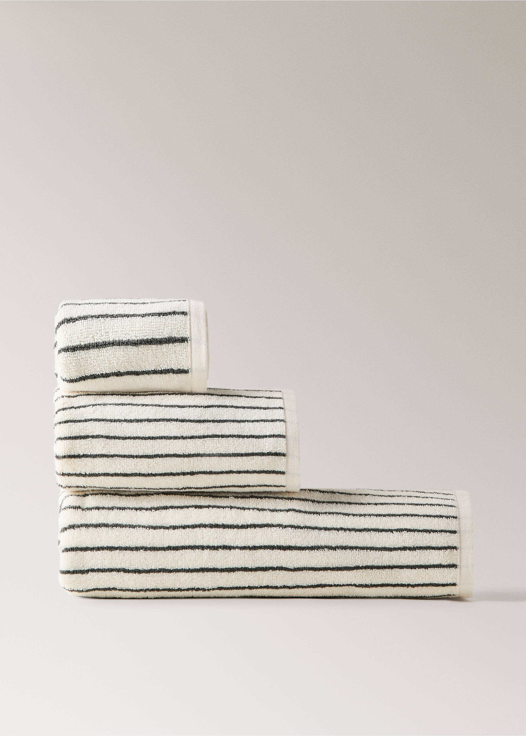 Cotton striped bath towel - Article without model, Petrol Blue. Ref: 37002983-00.