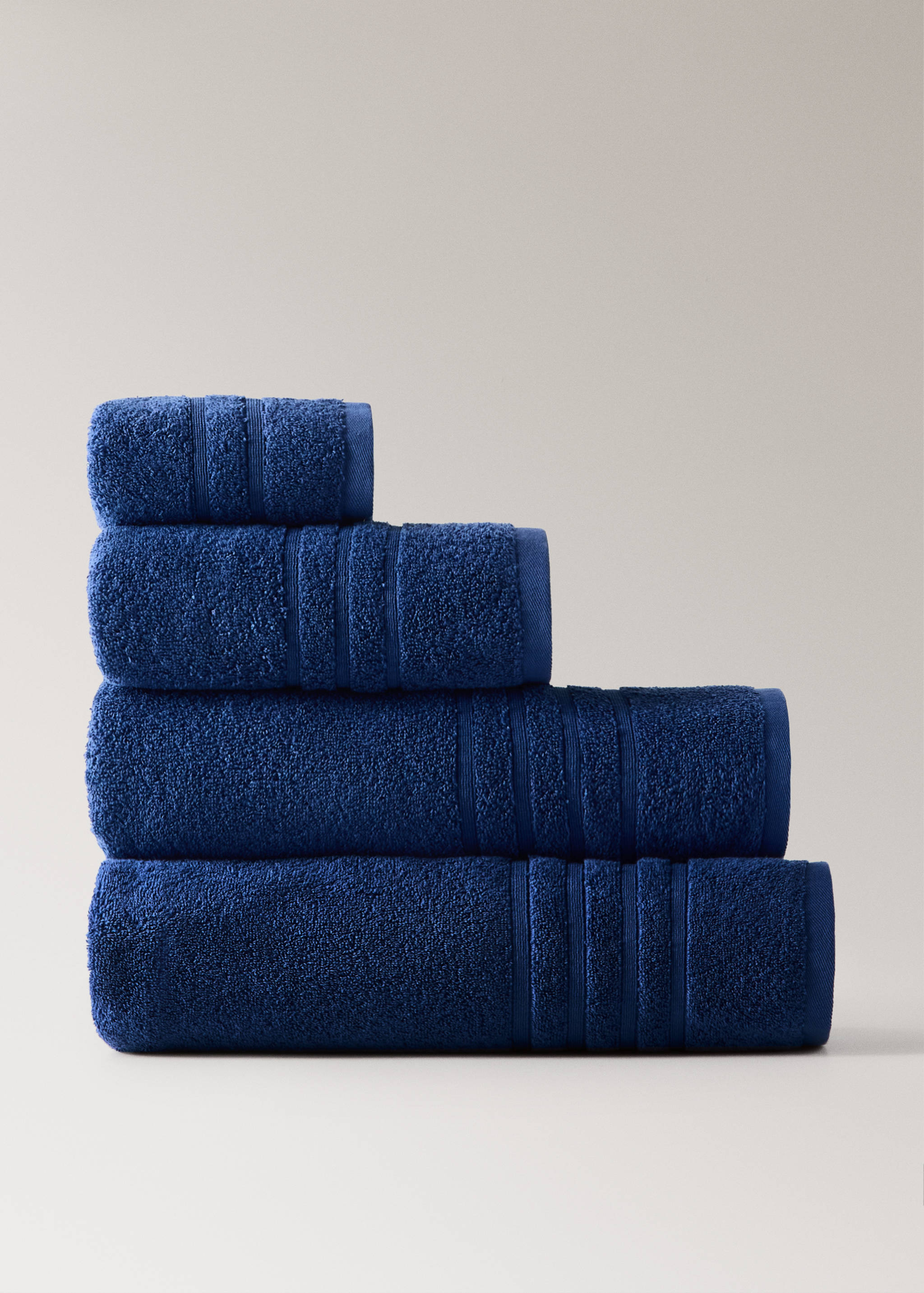 Cotton bath towel - Article without model