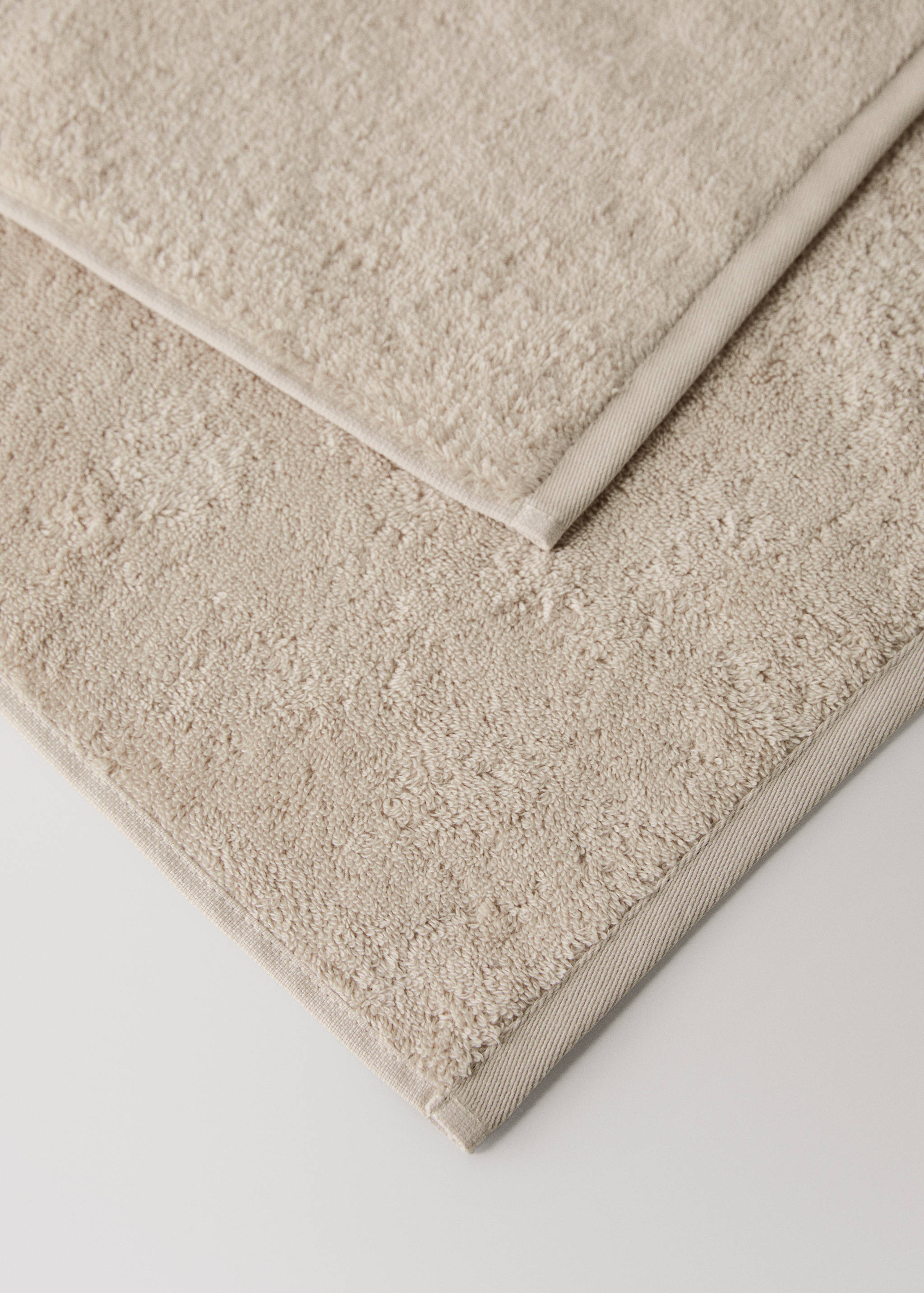 Soft cotton shower towel - Details of the article 2