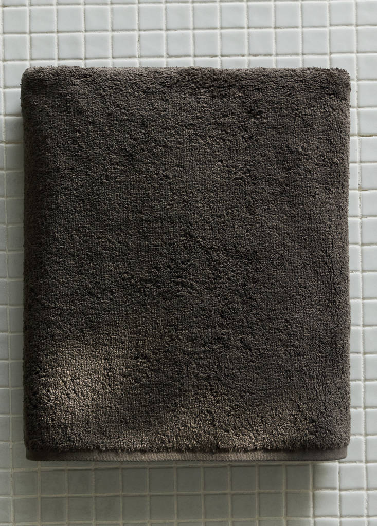 Soft cotton shower towel — Coffee