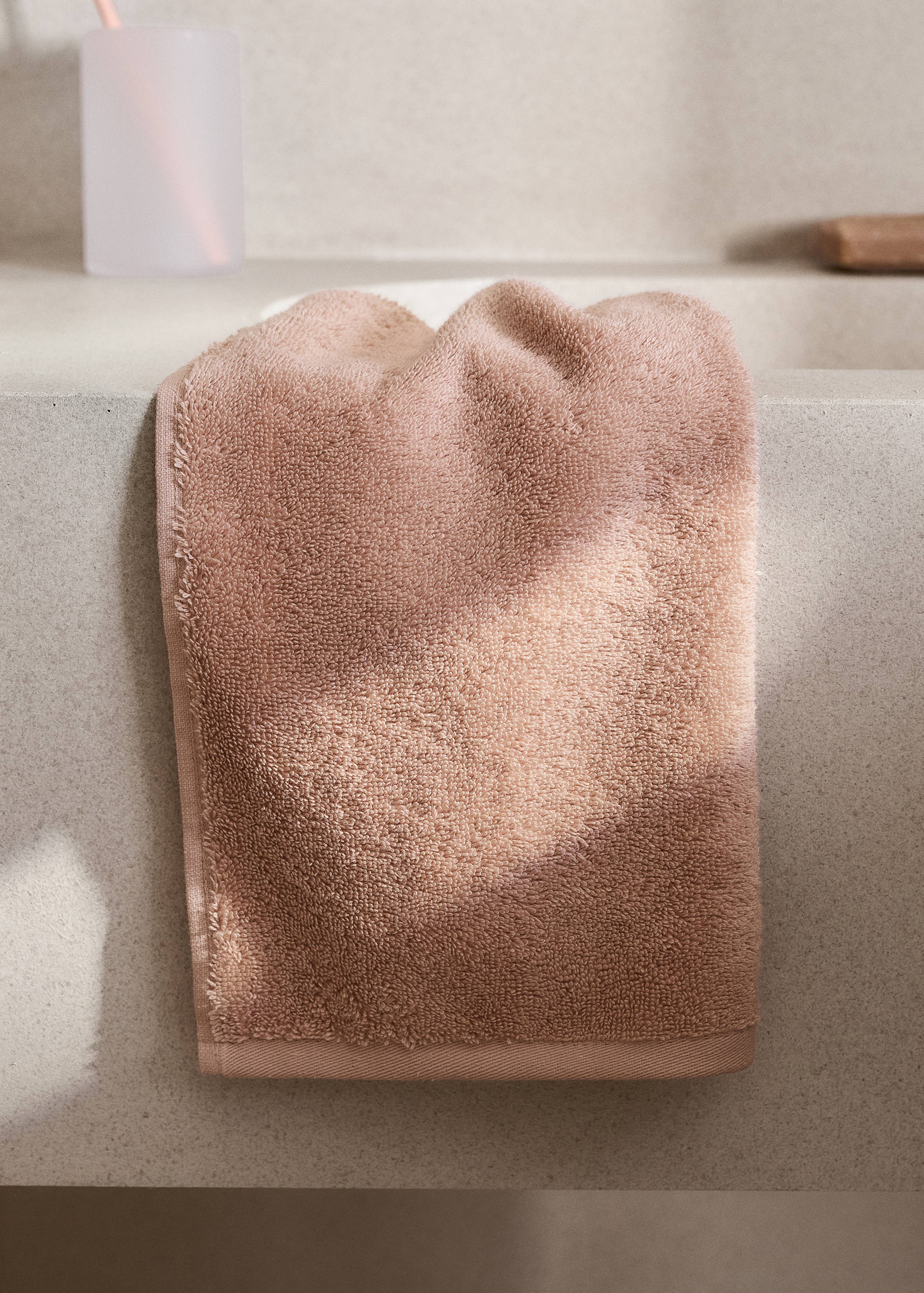 Soft cotton towel - General plane
