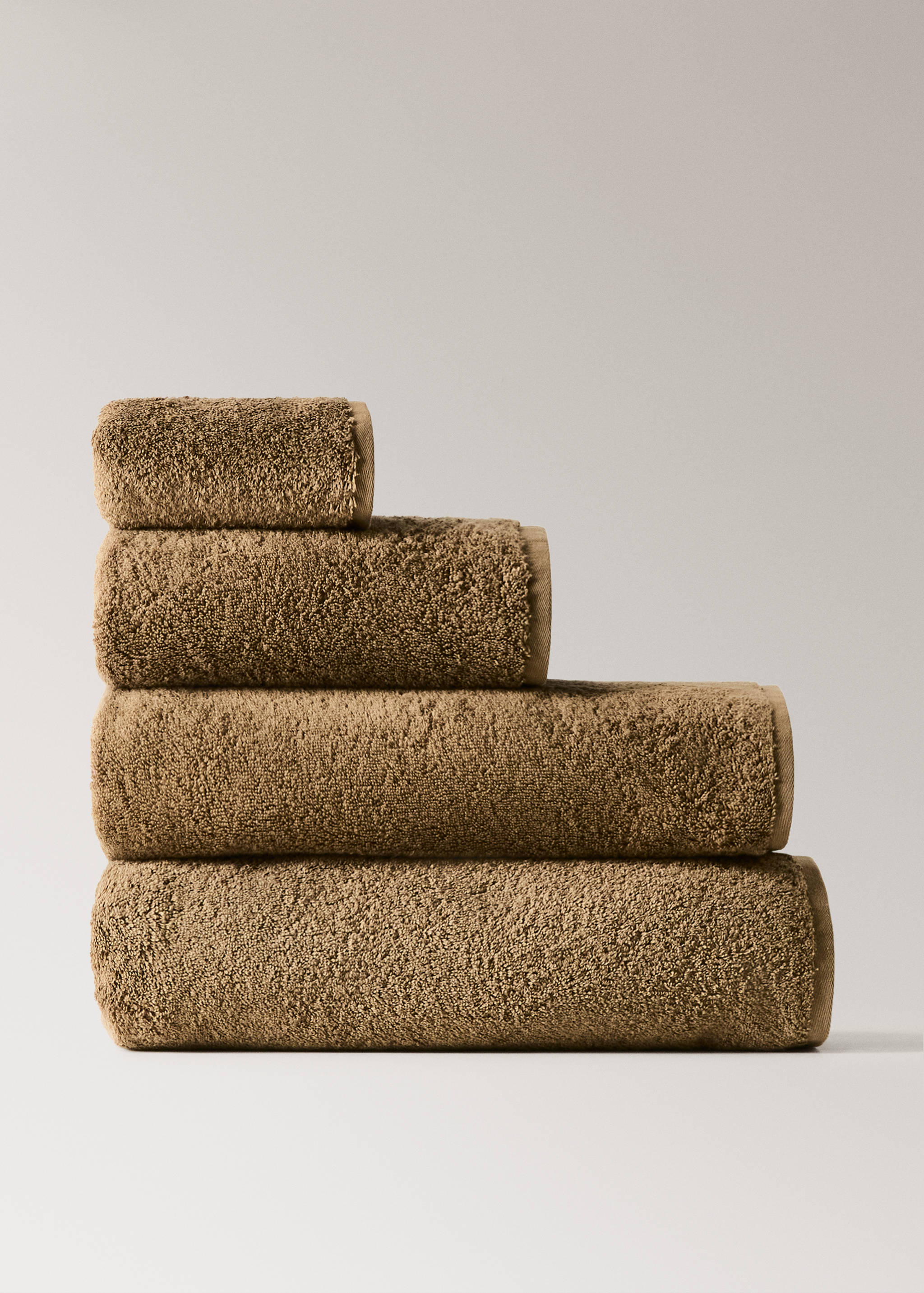Soft cotton towel - Article without model