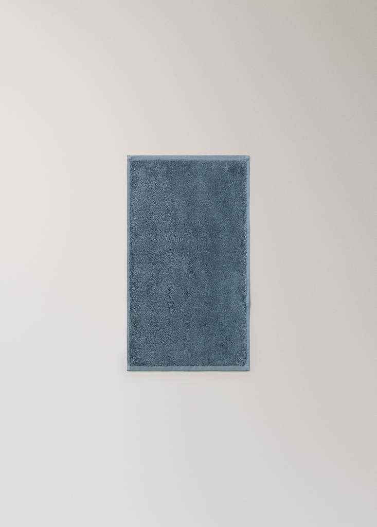 Soft cotton towel — Indigo Blue