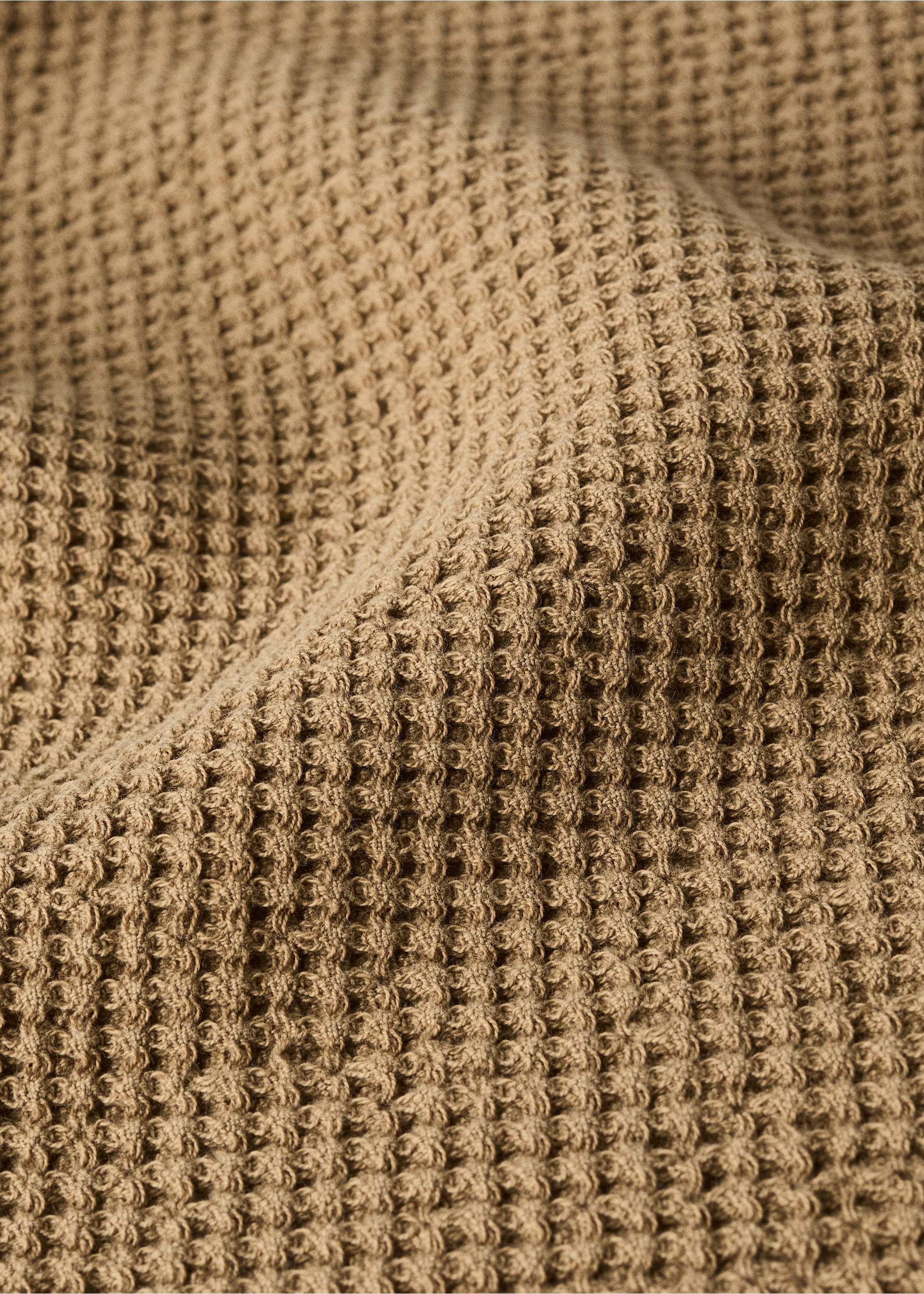 Cotton waffle washbasin towel - Details of the article 1, Khaki. Ref: 37002998-00.