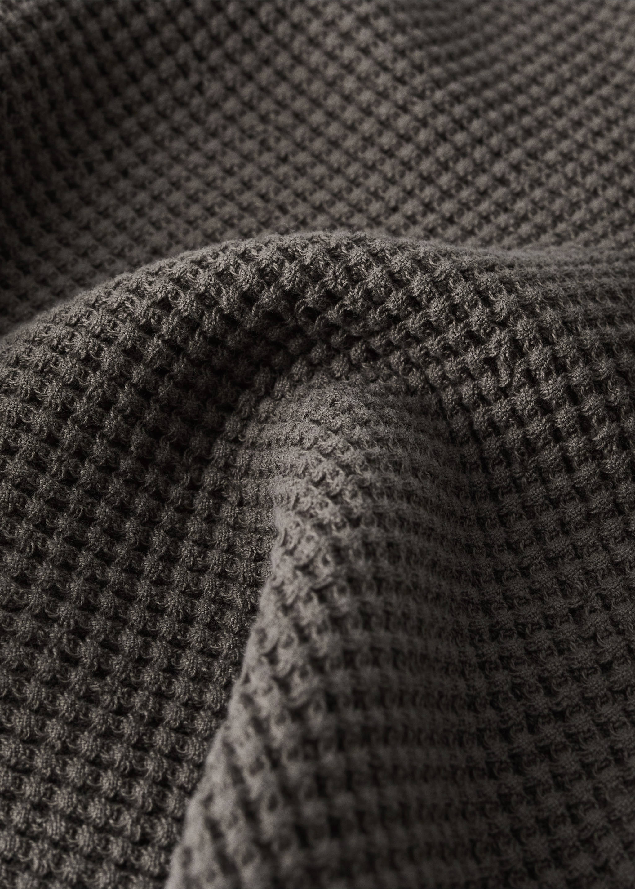 Cotton waffle hand towel - Details of the article 1, Coffee. Ref: 37003000-00.