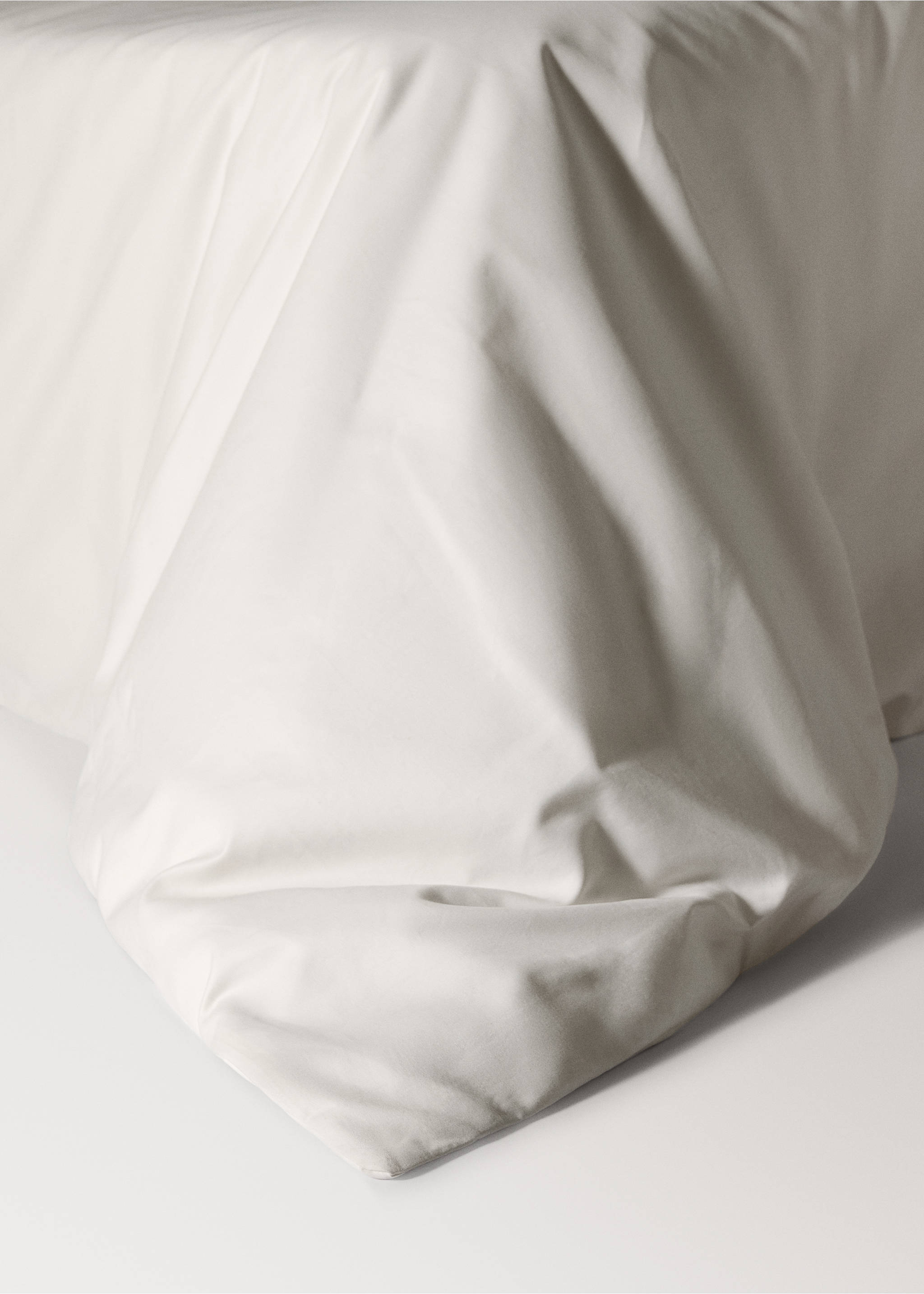 100% cotton sateen duvet cover for 150/160 cm bed - Details of the article 8, Ecru. Ref: 37003004-00.