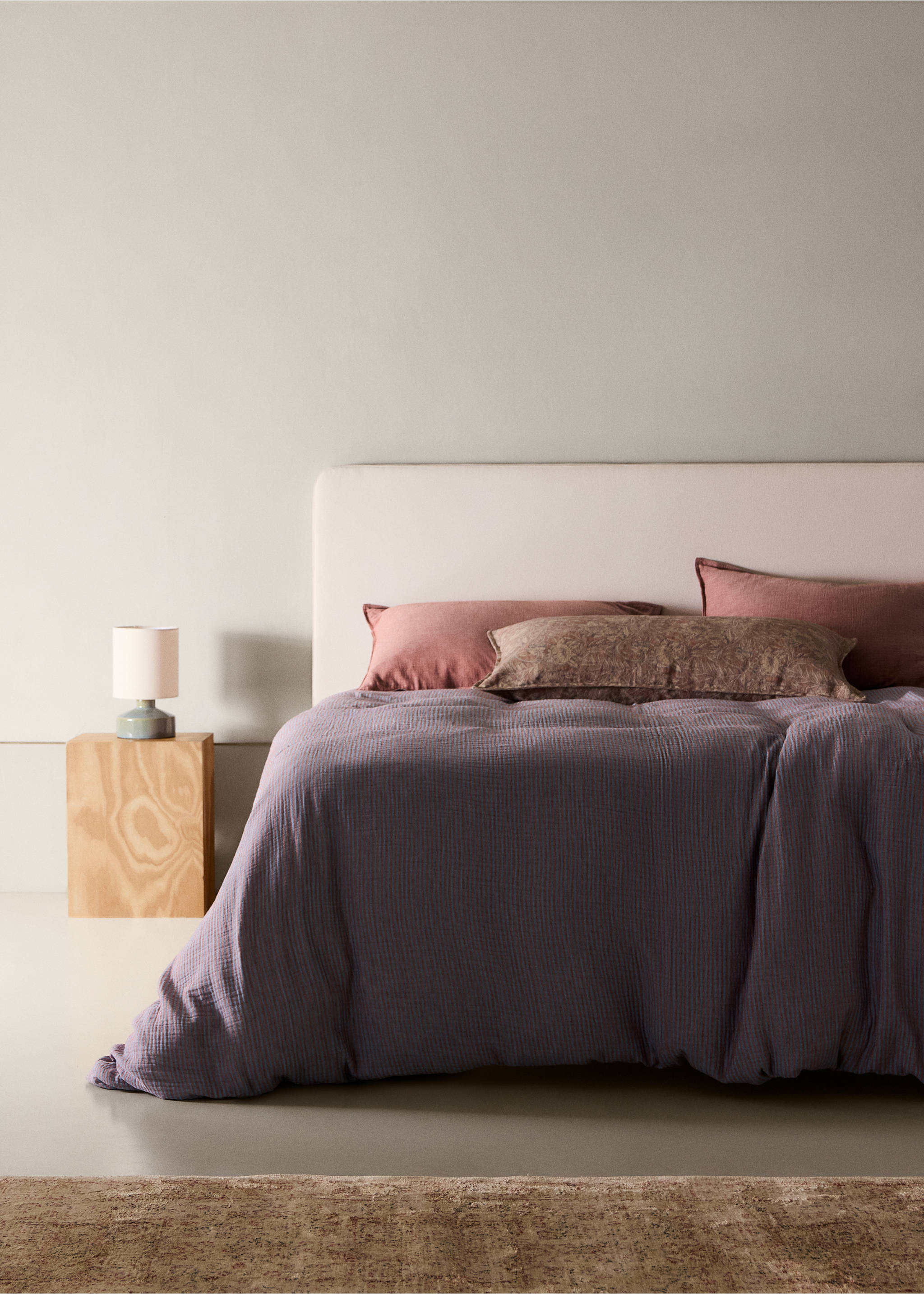 Reversible striped cotton gauze duvet cover for 180/200 cm bed - General plane, Medium Pink. Ref: 37003082-00.