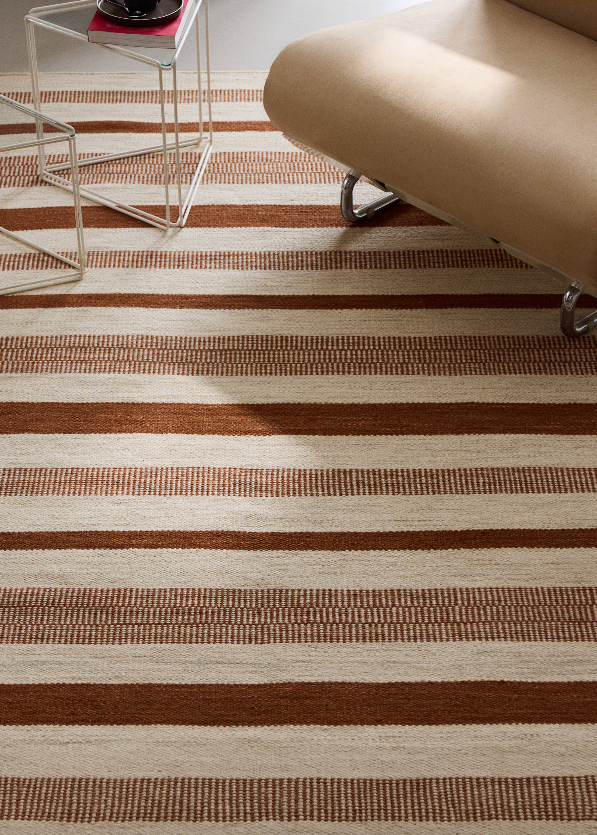 Wool stripe rug - General plane