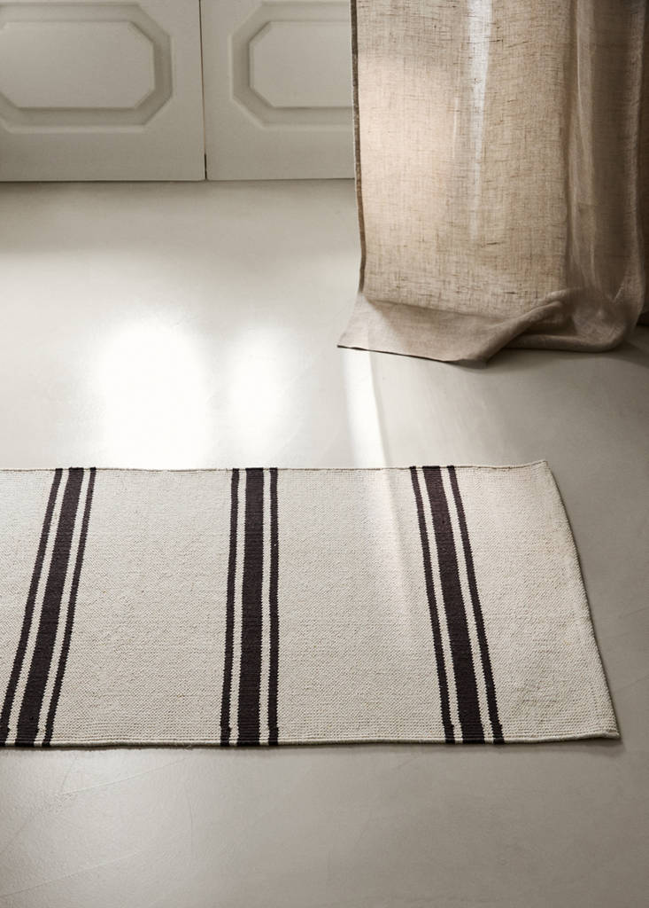 Small 100% cotton striped rug — Chocolate