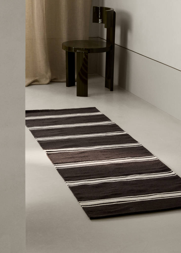 Large striped cotton rug, 100% cotton — Chocolate