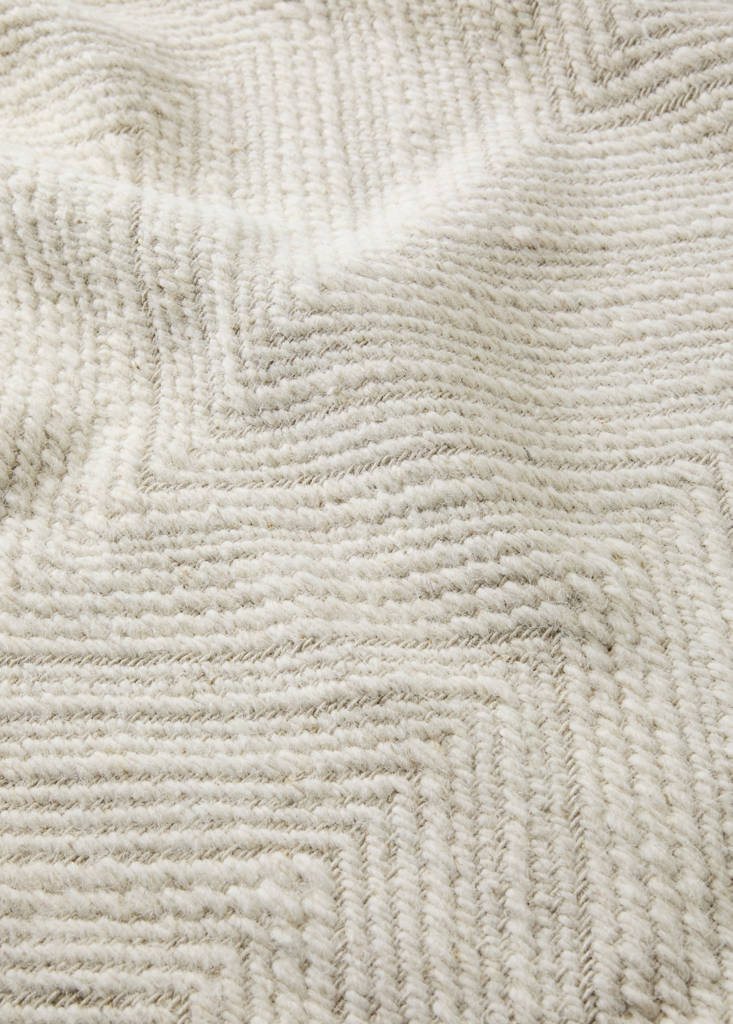 Large herringbone wool rug — Off White