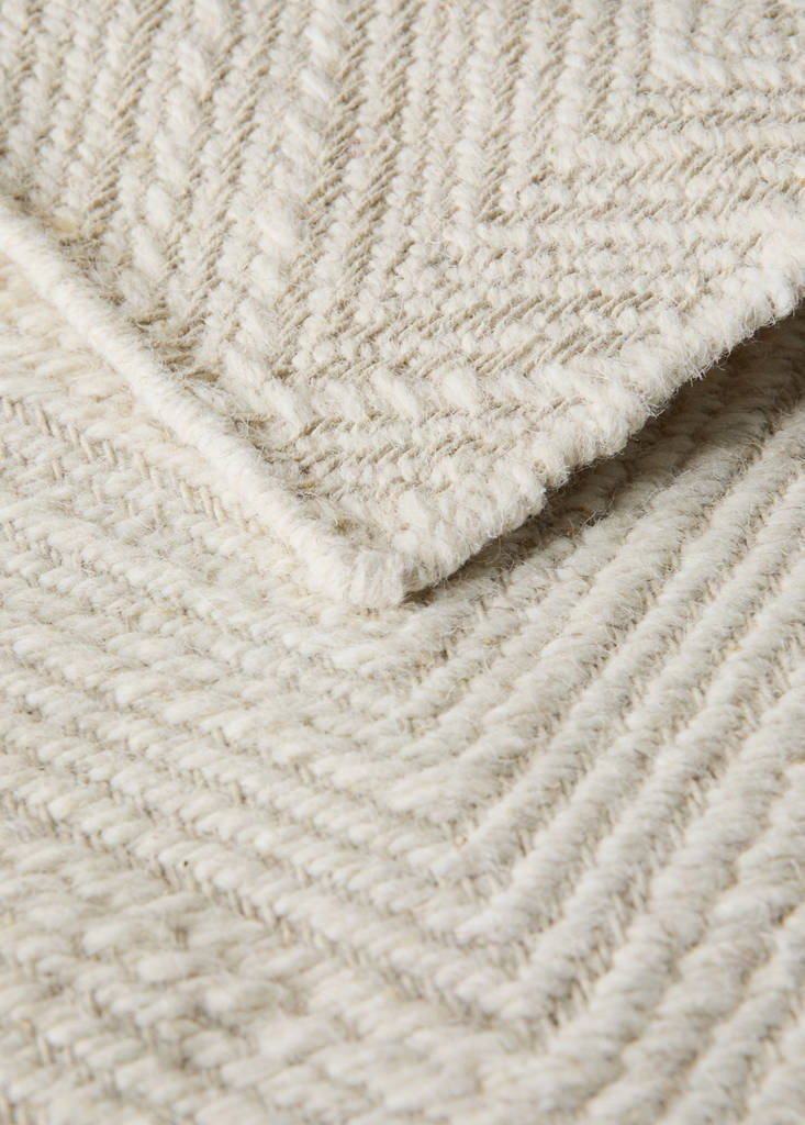 Large herringbone wool rug — Off White