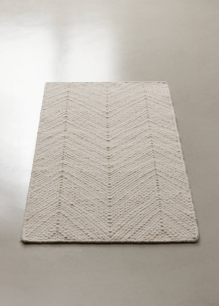 Small herringbone wool carpet — Off White