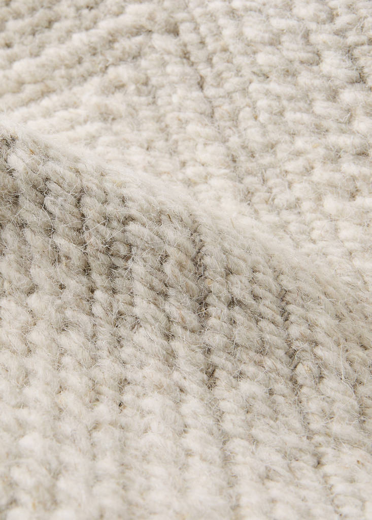 Small herringbone wool carpet — Off White