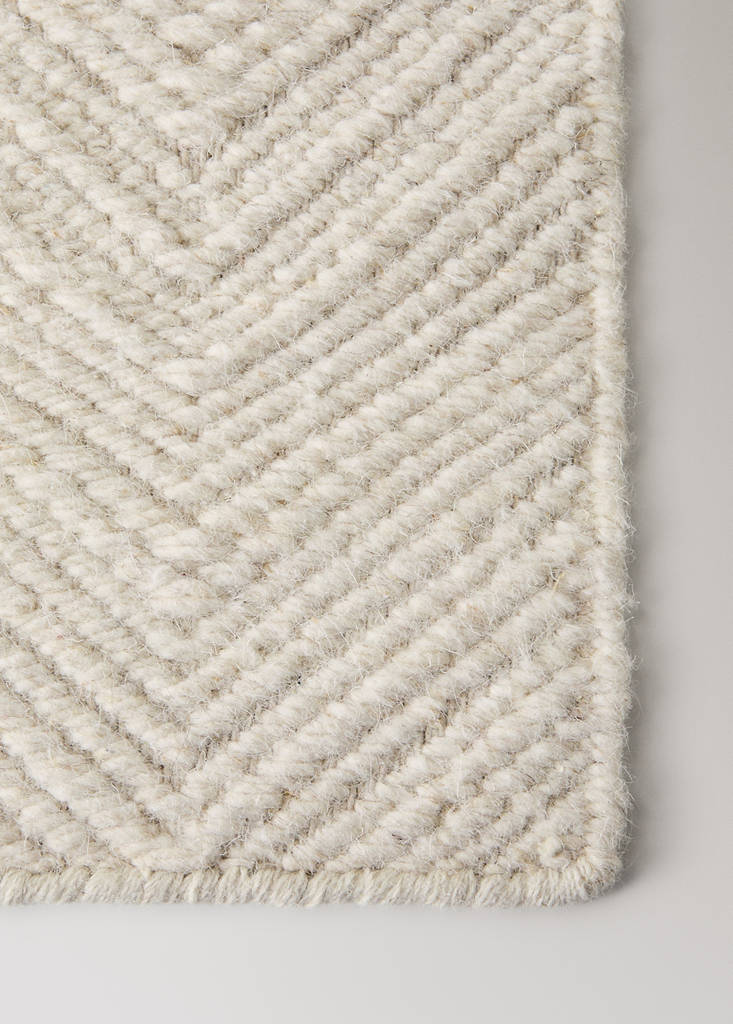 Small herringbone wool carpet — Off White