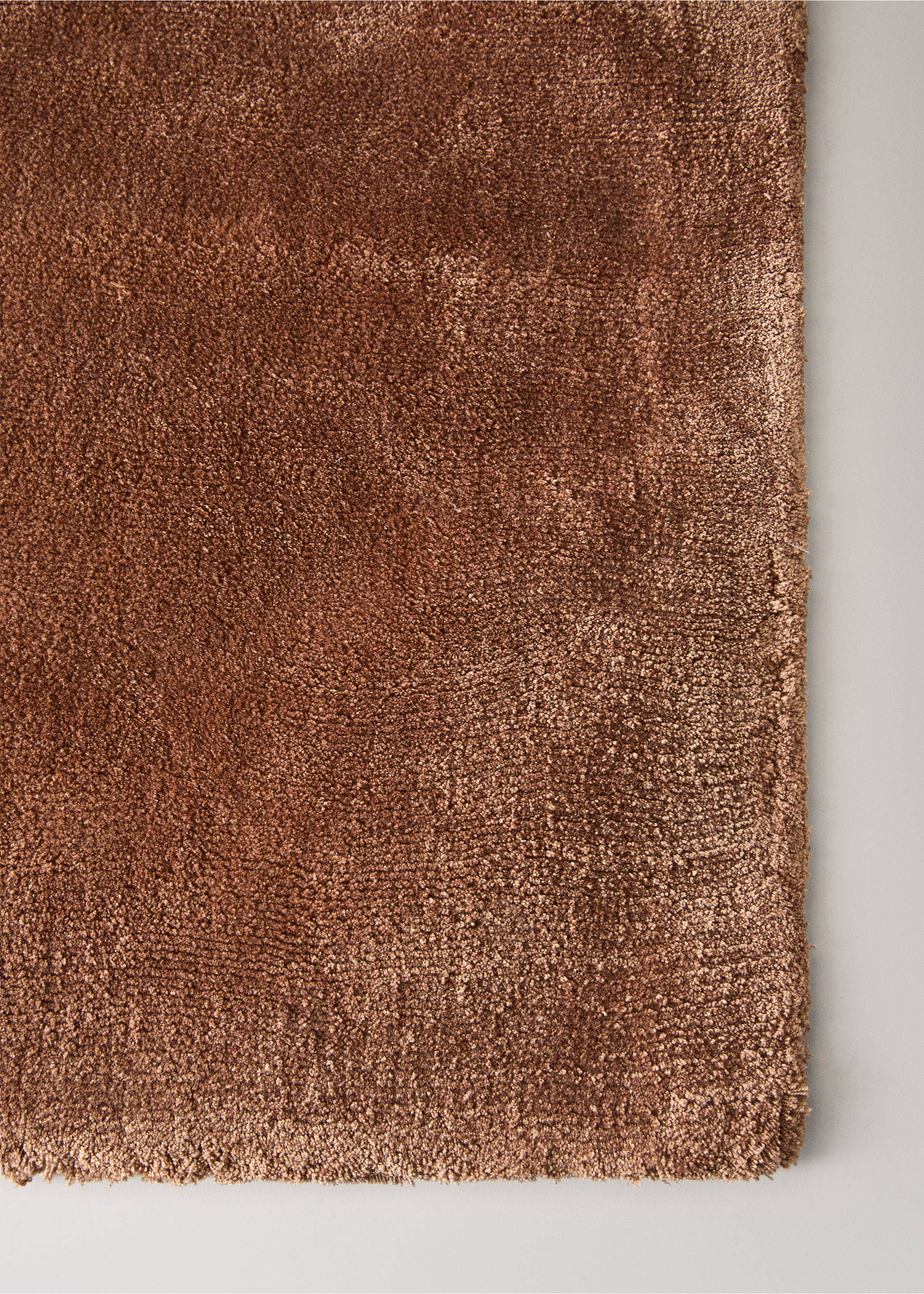 Satin-finish rug, 60x120 - Details of the article 2, Russet. Ref: 37003306-00.