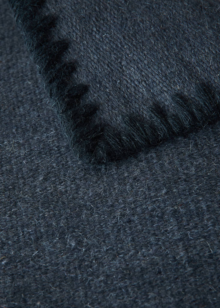 Medium melange carpet with stitched border — Blue