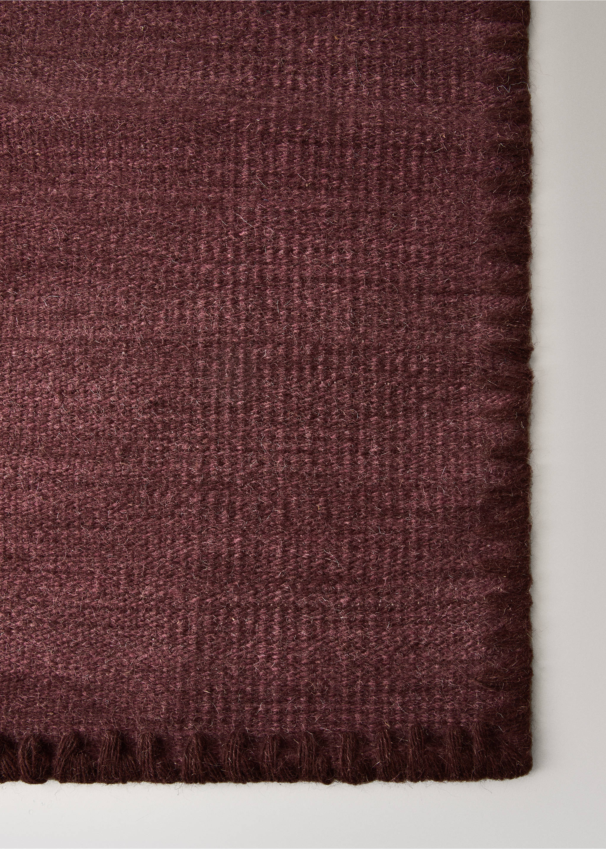 Cotton and wool rug 60x120 - Details of the article 2, Wine. Ref: 37003310-00.