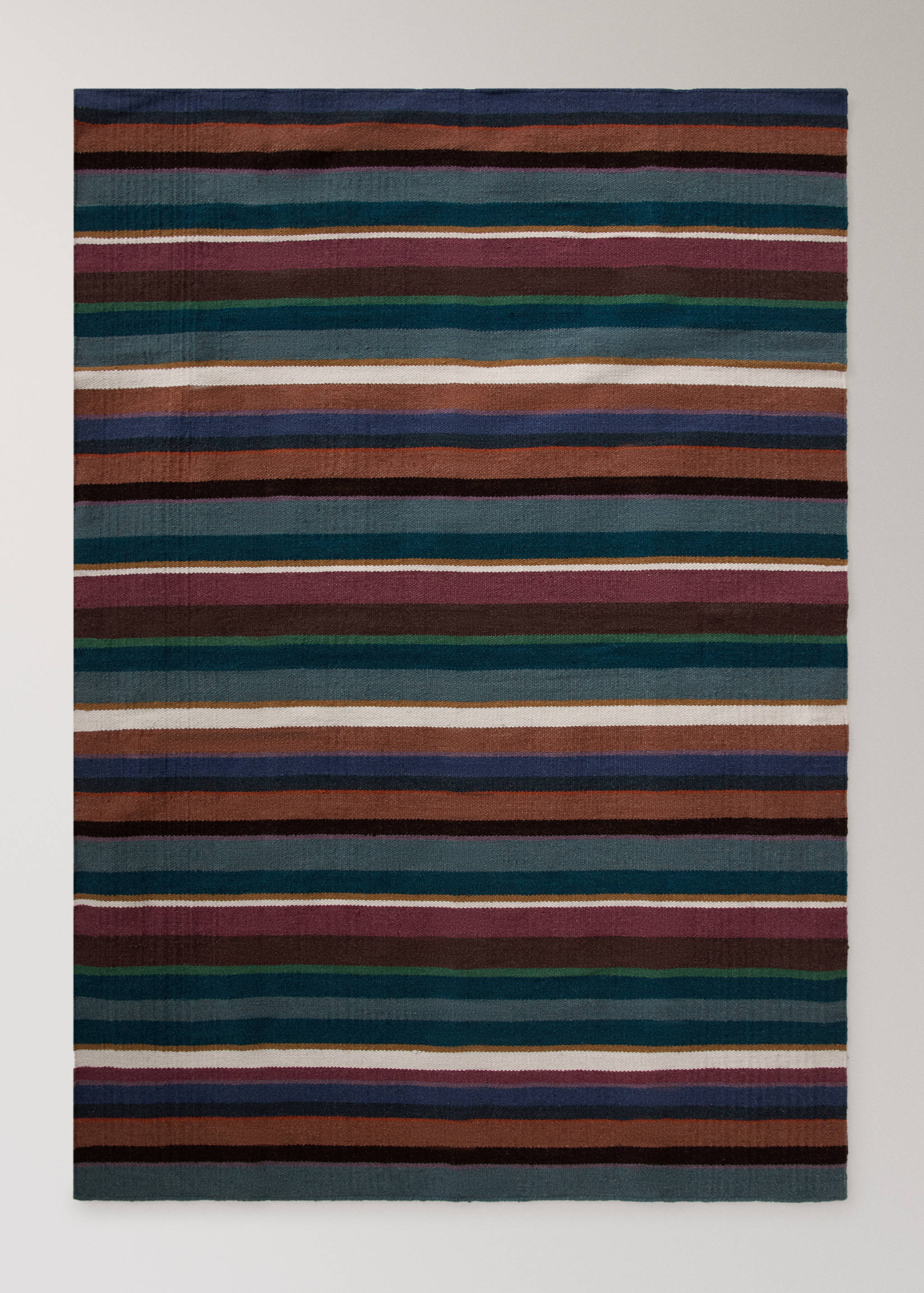 Large striped wool carpet - Article without model