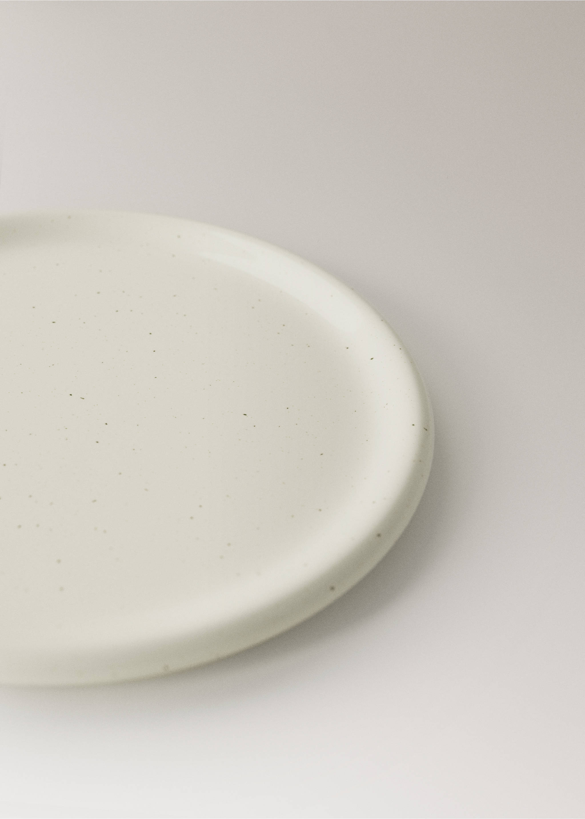 Stoneware coasters with spots - Details of the article 2, Off White. Ref: 37003313-00.