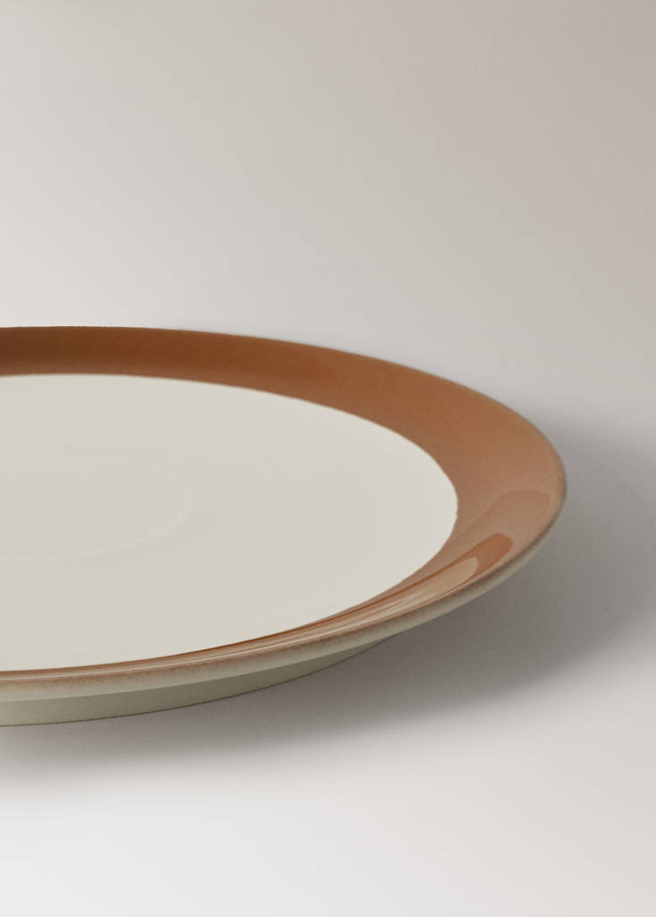 Hand-painted stoneware dinner plate — Leather