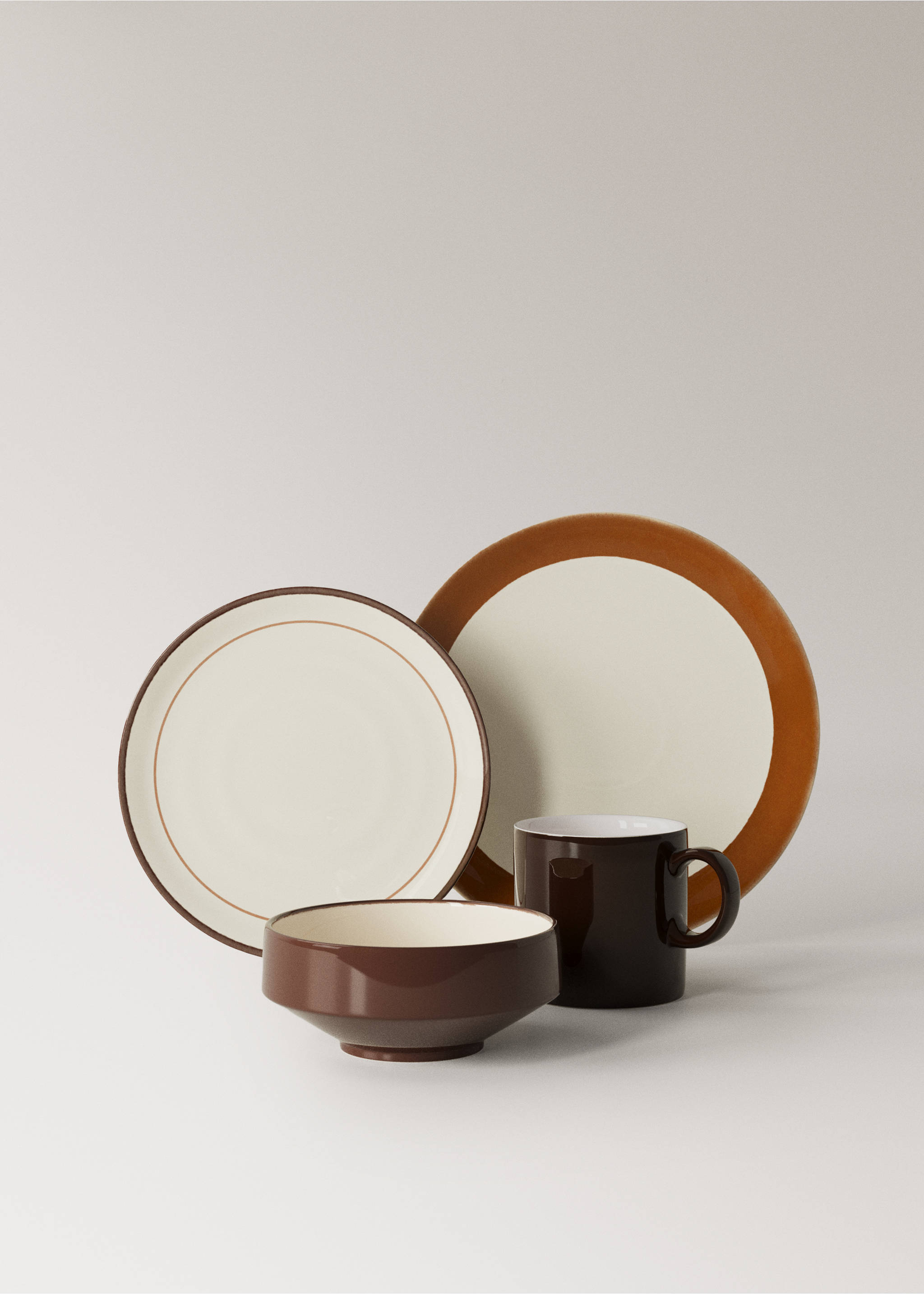 Hand-painted stoneware dinner plate - Details of the article 3, Leather. Ref: 37003317-00.