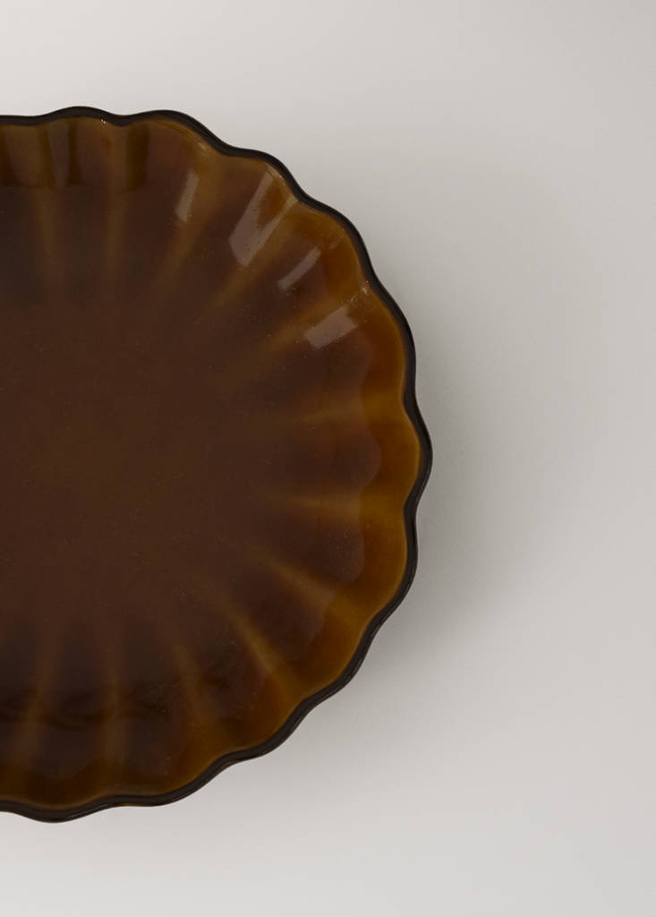 Stoneware bread plate — Chocolate