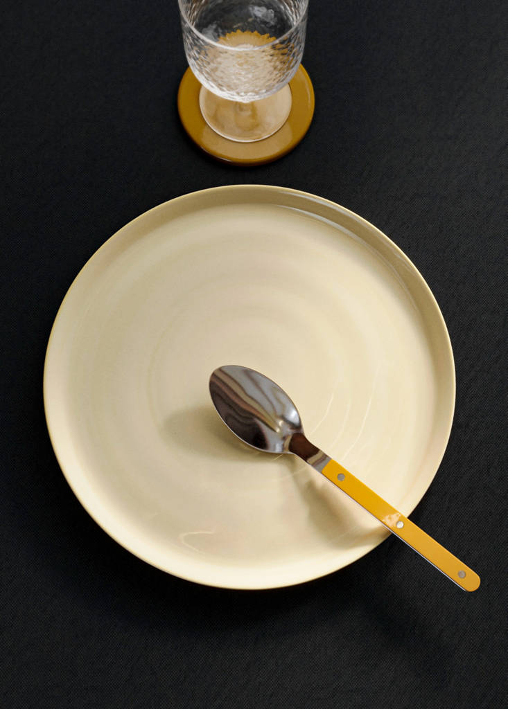 Smooth stoneware dinner plate — Prussian Blue