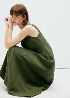 V-neck dress with stitching — Khaki 2