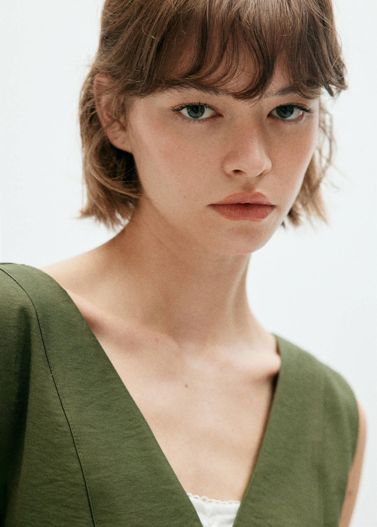 V-neck dress with stitching — Khaki