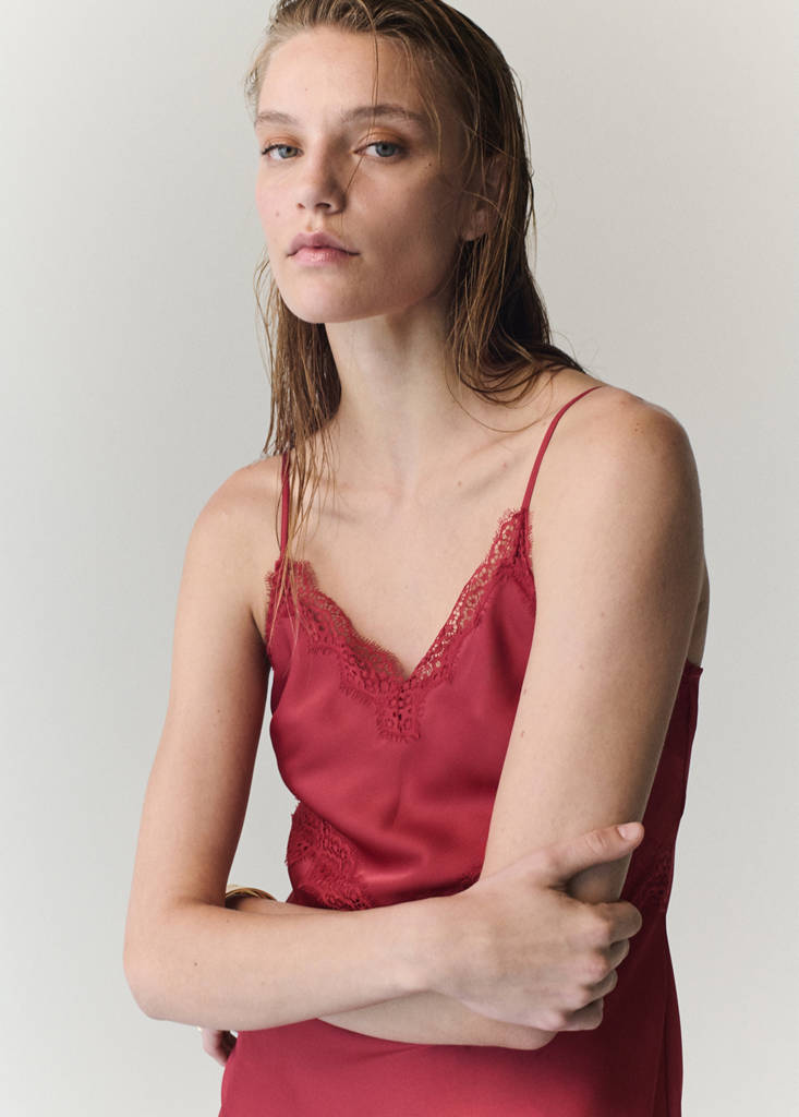 Satin lace dress — Red