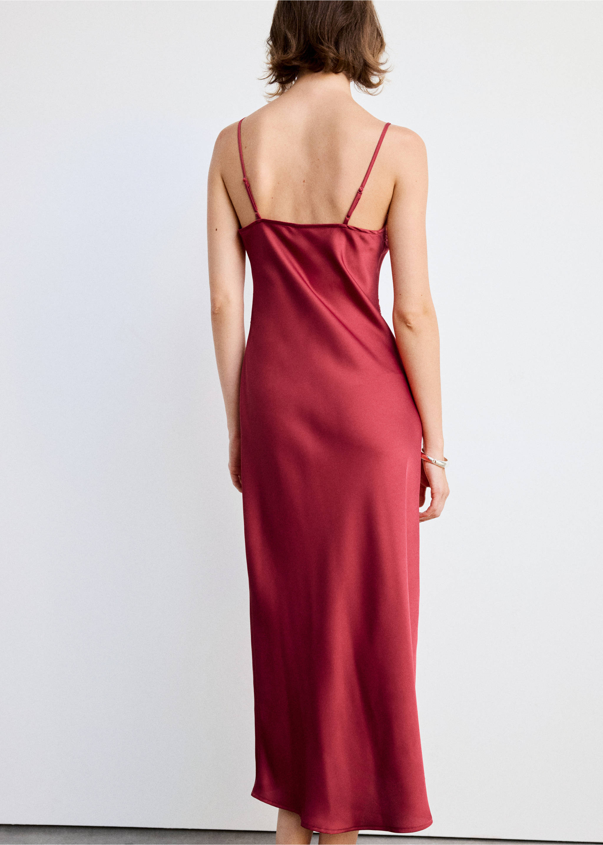 Satin lace dress - Reverse of the article, Red. Ref: 37003873-01.