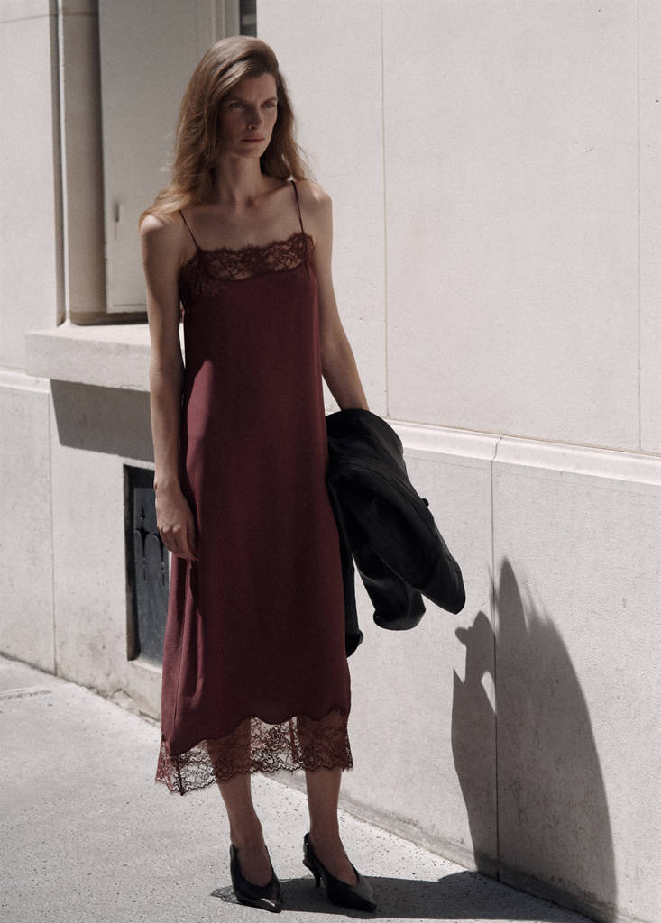 Lace camisole dress — Cherry