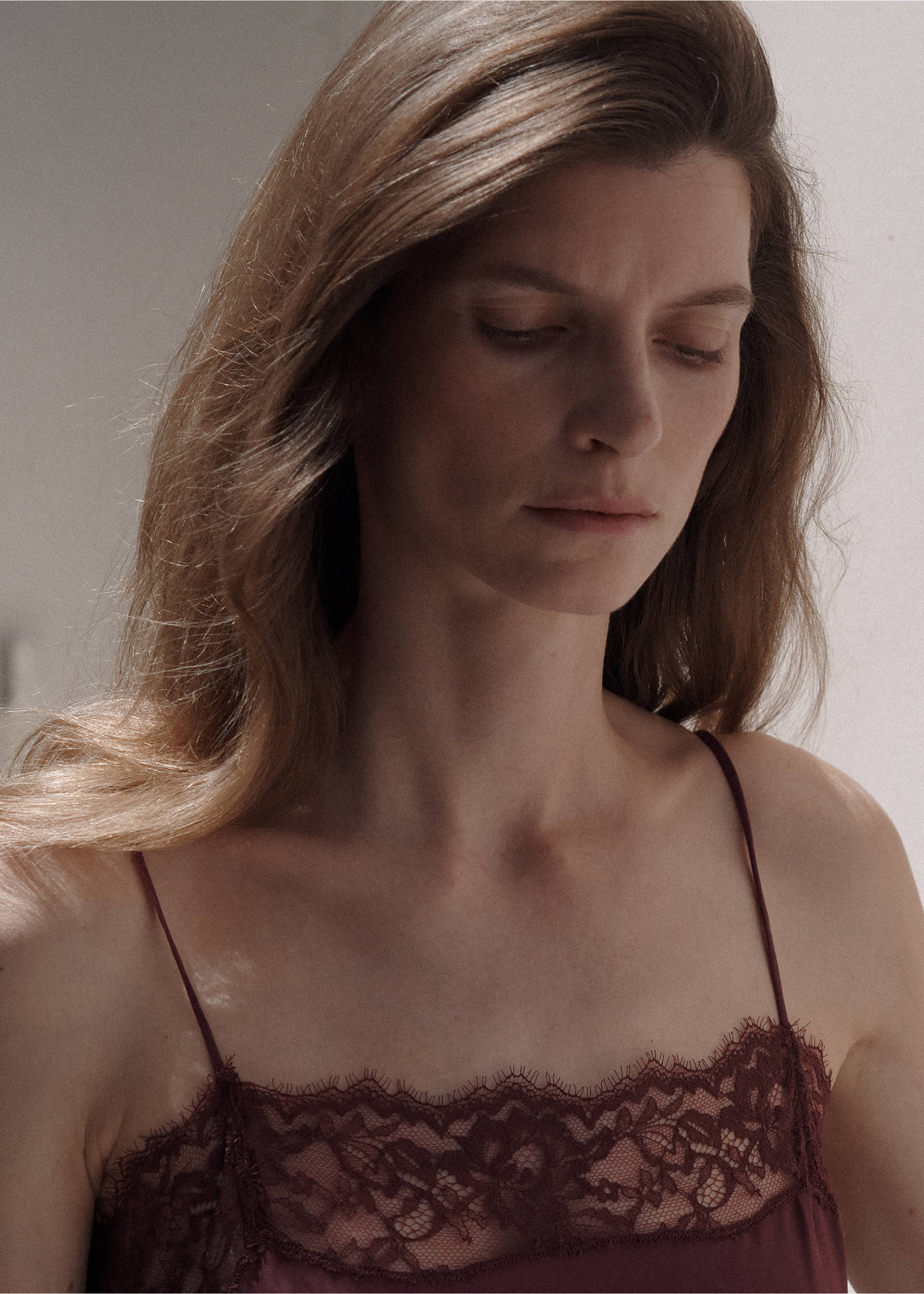 Lace camisole dress - Medium plane, Cherry. Ref: 37003874-00.