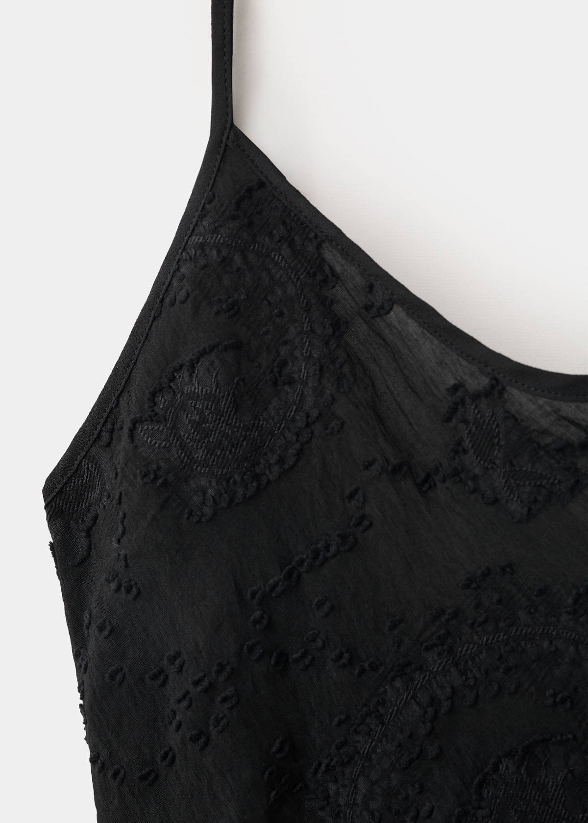 Embroidered dress with back neckline — Black