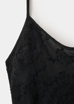Embroidered dress with back neckline — Black 6