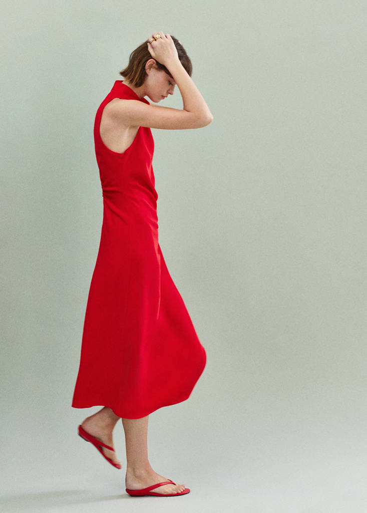 Ruched dress with draped neckline — Red