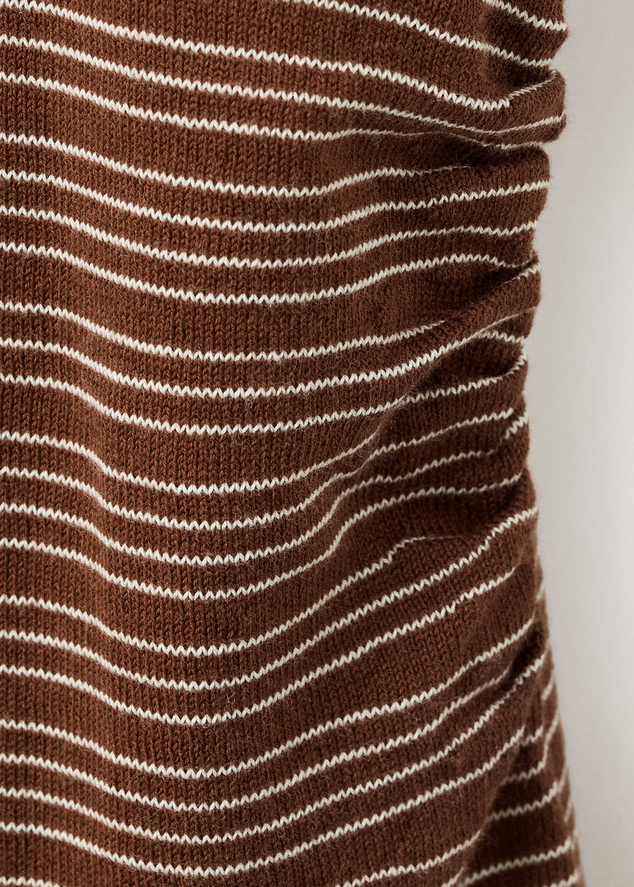 Striped short-sleeved sweater - Details of the article 0