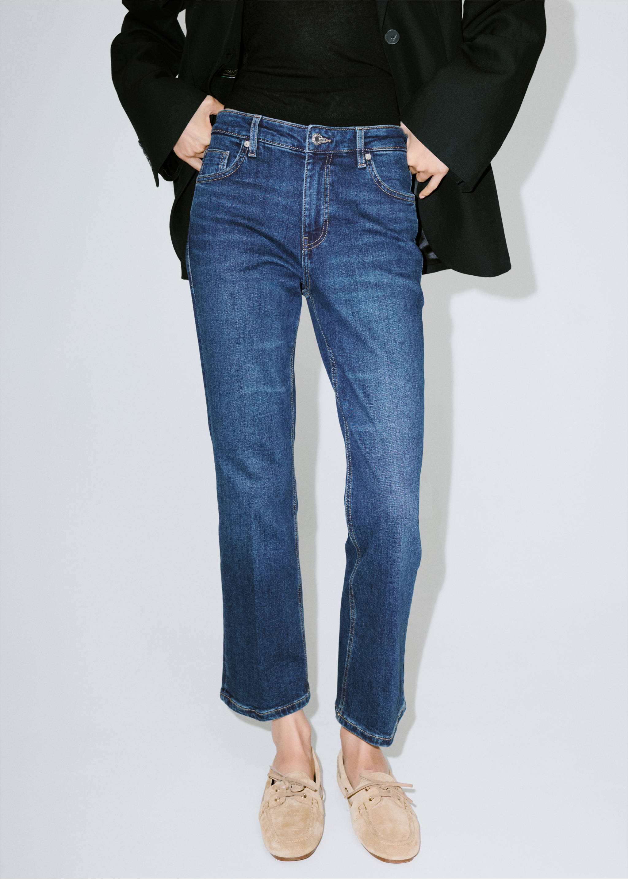 Jeans sienna - Plan moyen, Bleu foncé. Ref: 37004089-00.