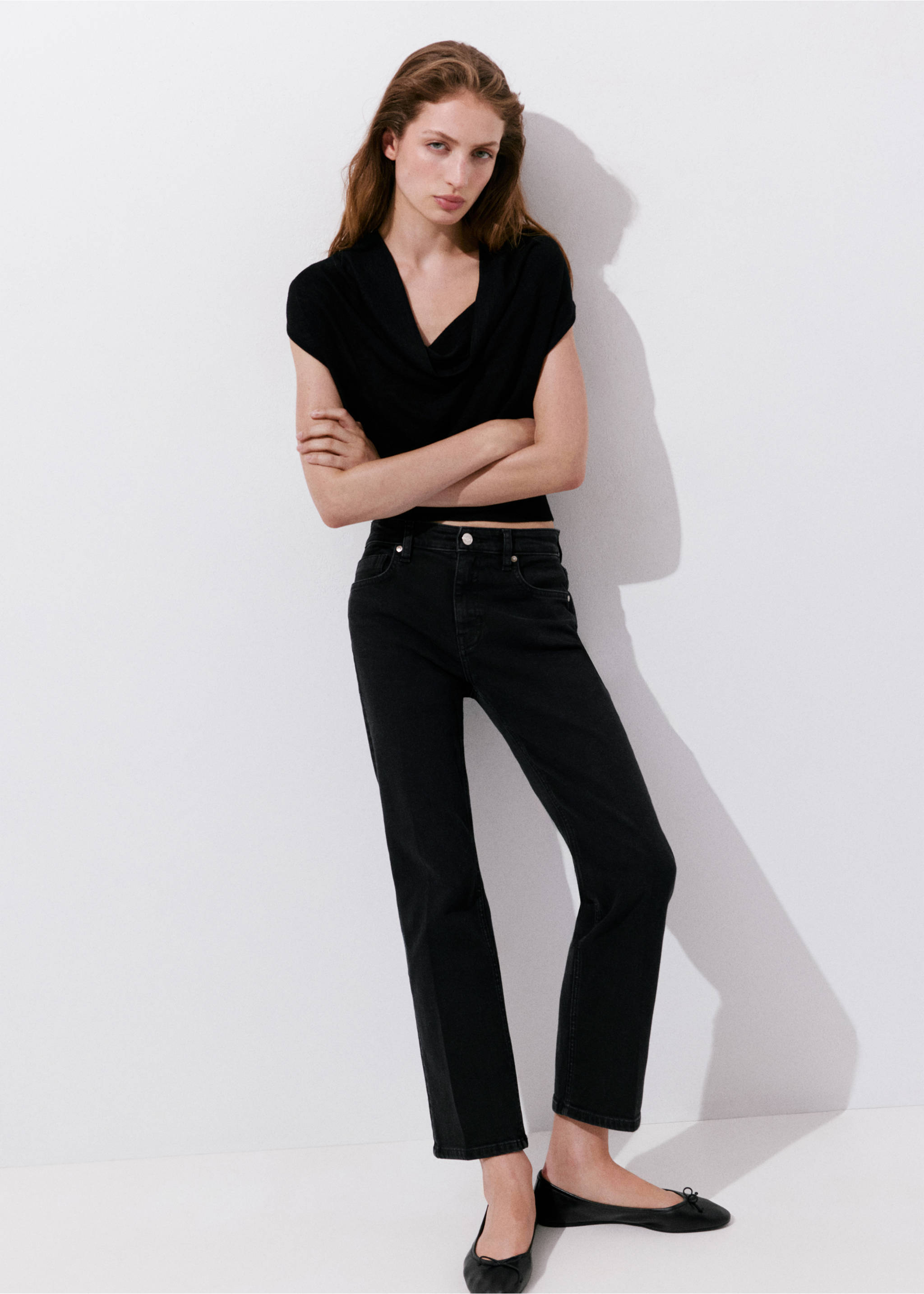 Jean Sienna flare crop - Plan général, Black denim. Ref: 37004095-00.