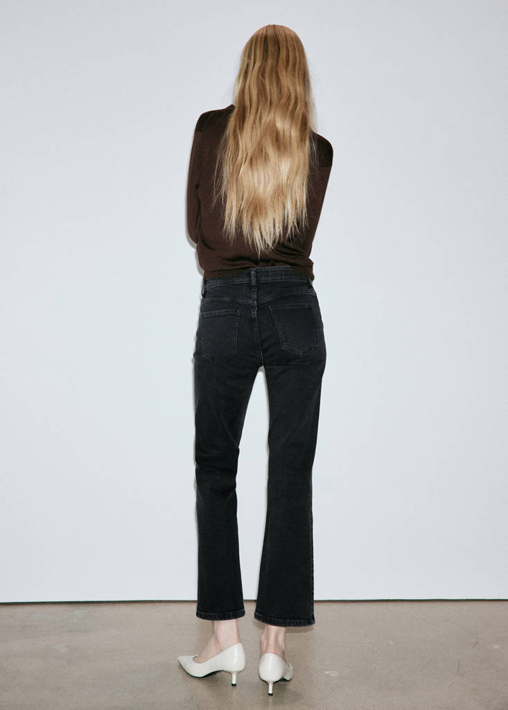 Sienna flared cropped jeans — Black denim